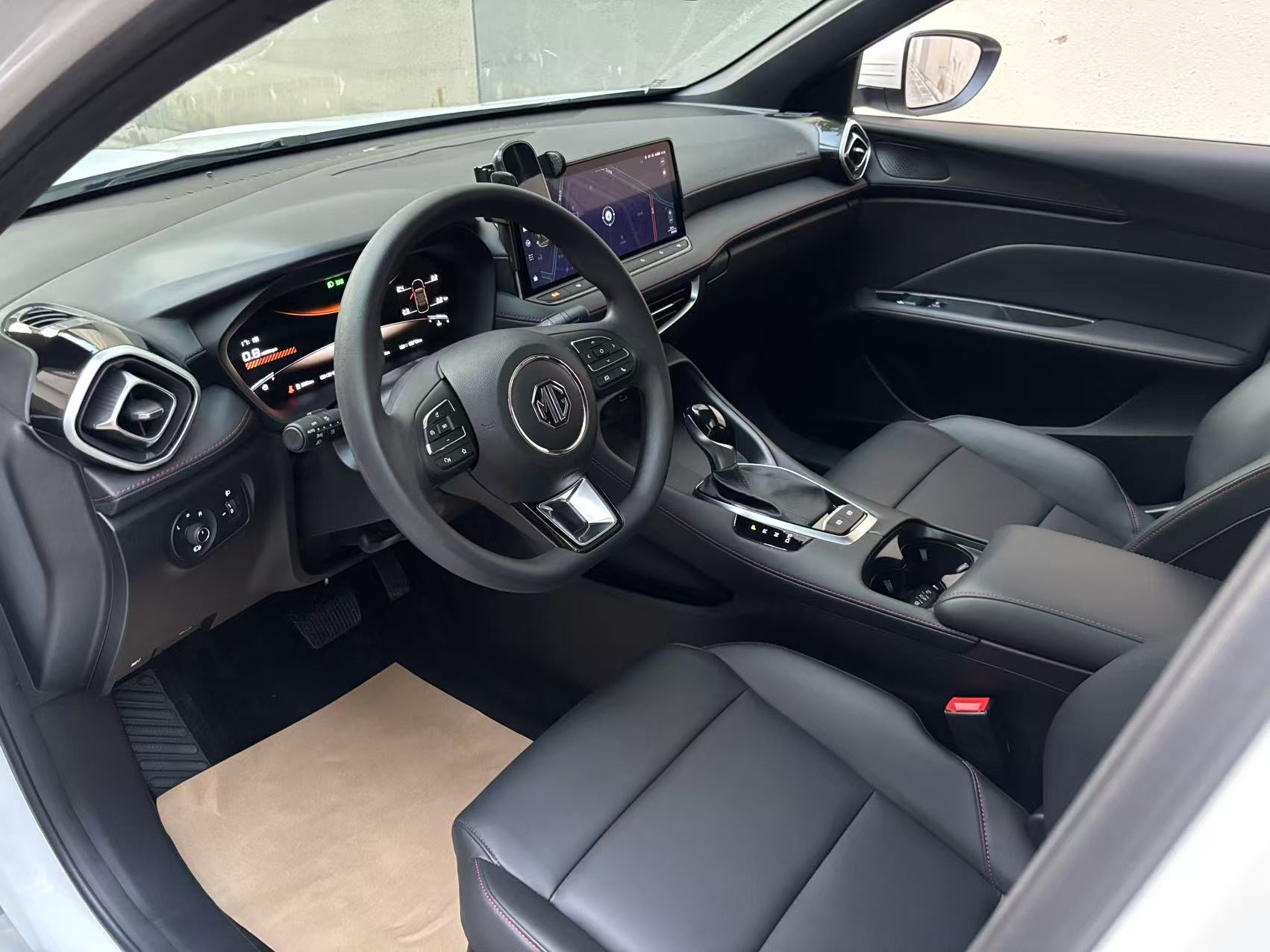 MG 5 2025 car image #4