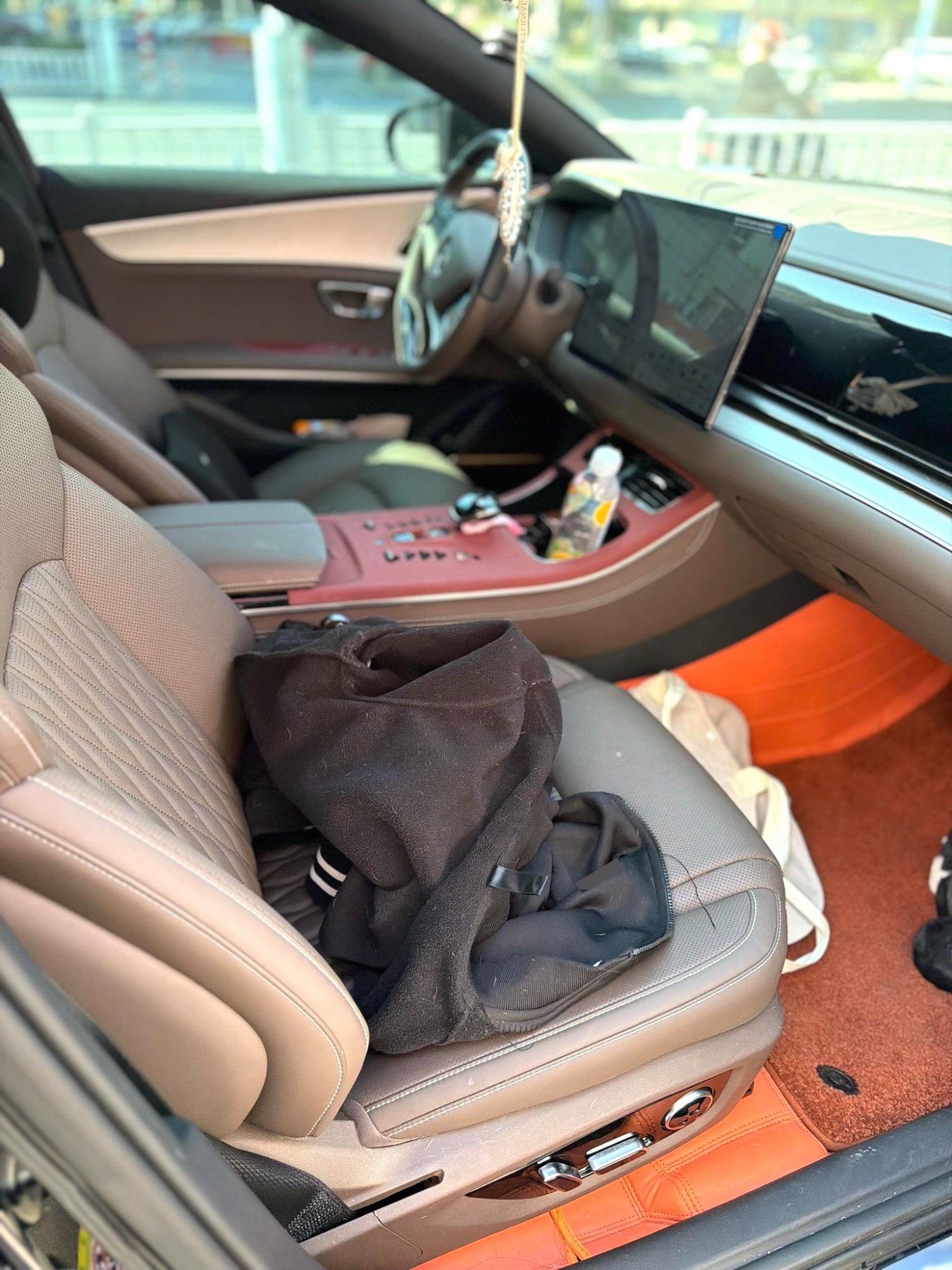 BYD Han 2025 #8 BYD Han 2025 صورة سيارة #8