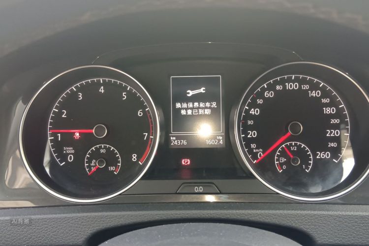 Volkswagen Golf 2018 car image #13