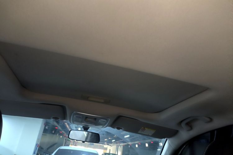 GEELY Vision X6 2021 car image #18