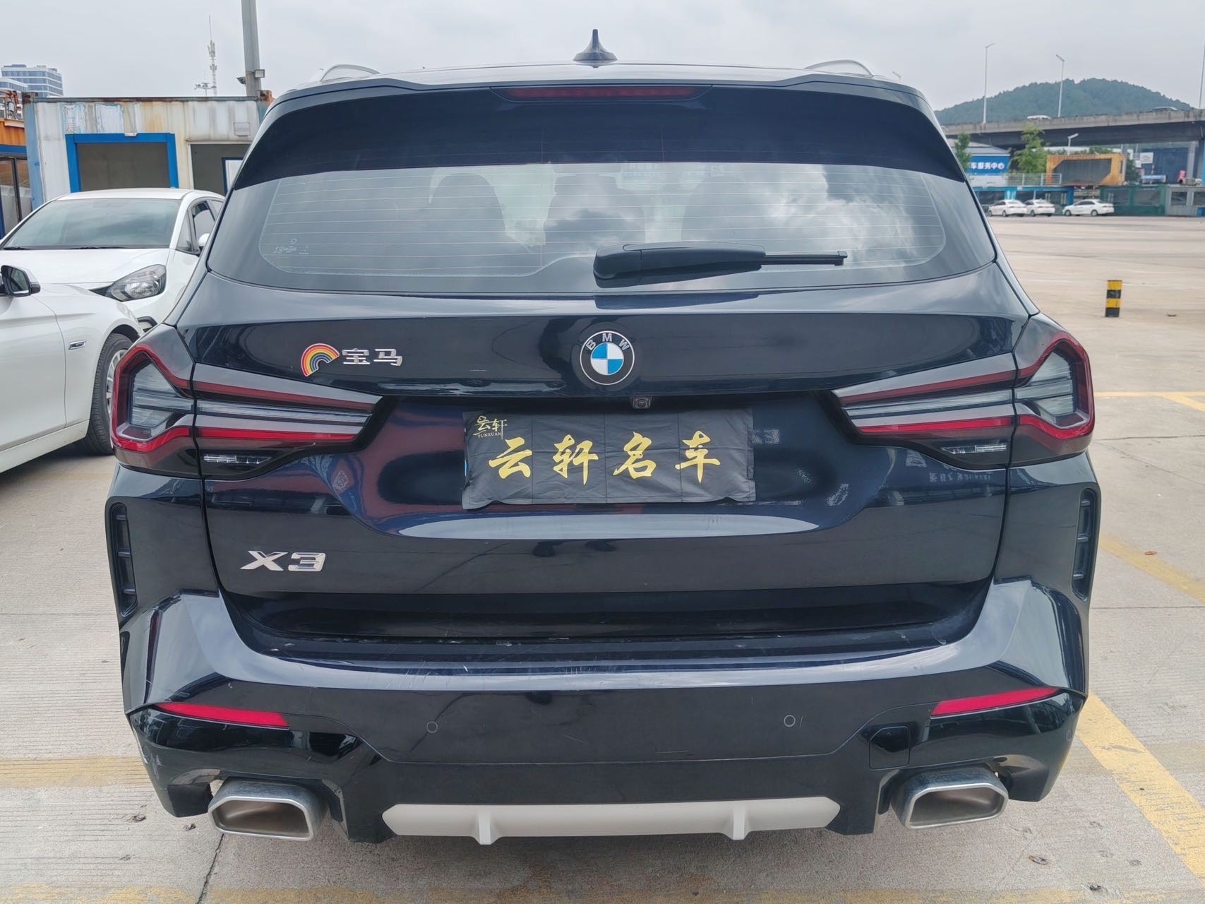 BMW X3 2024 car image #8