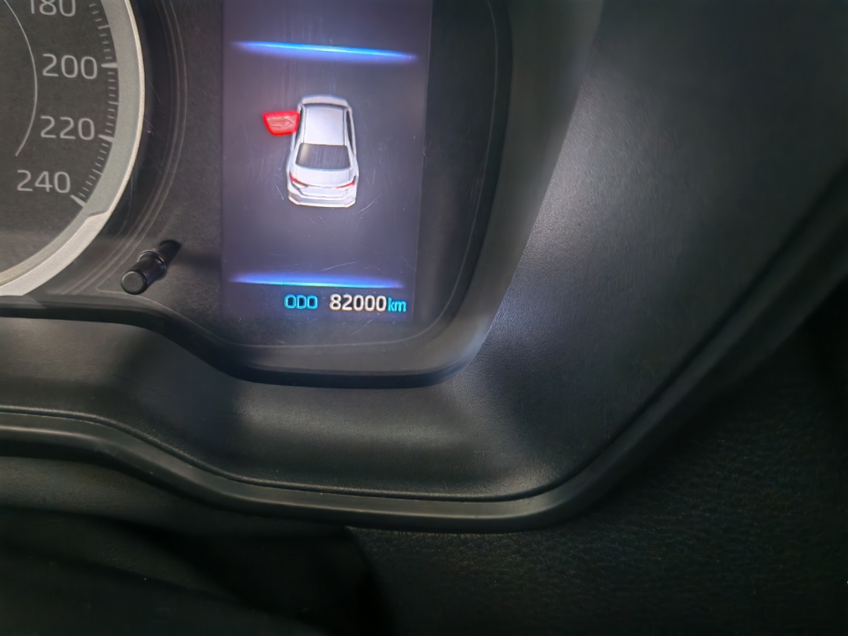 GEELY Emgrand 2023 immagine di auto #9