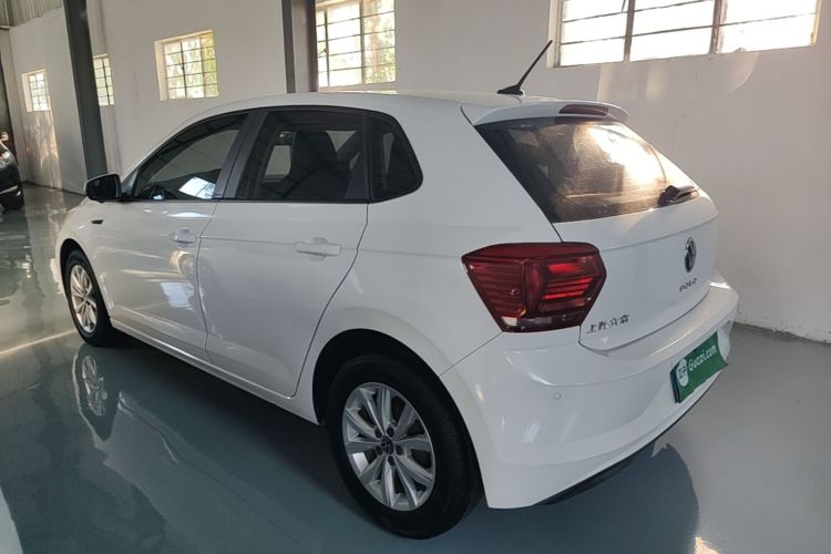 Volkswagen Polo 2021 car image #5