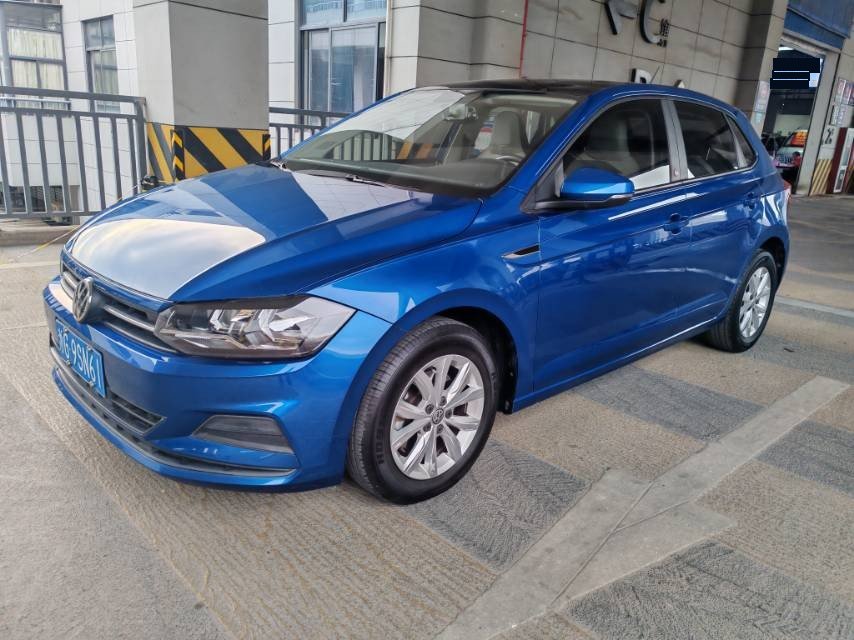Volkswagen Polo 2019 car image 