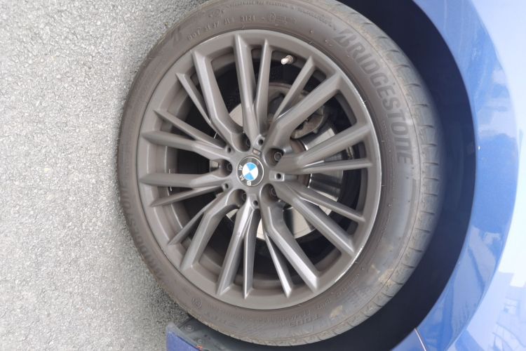 BMW 3 Series 2020 #9 BMW 3 Series 2020 car image #9