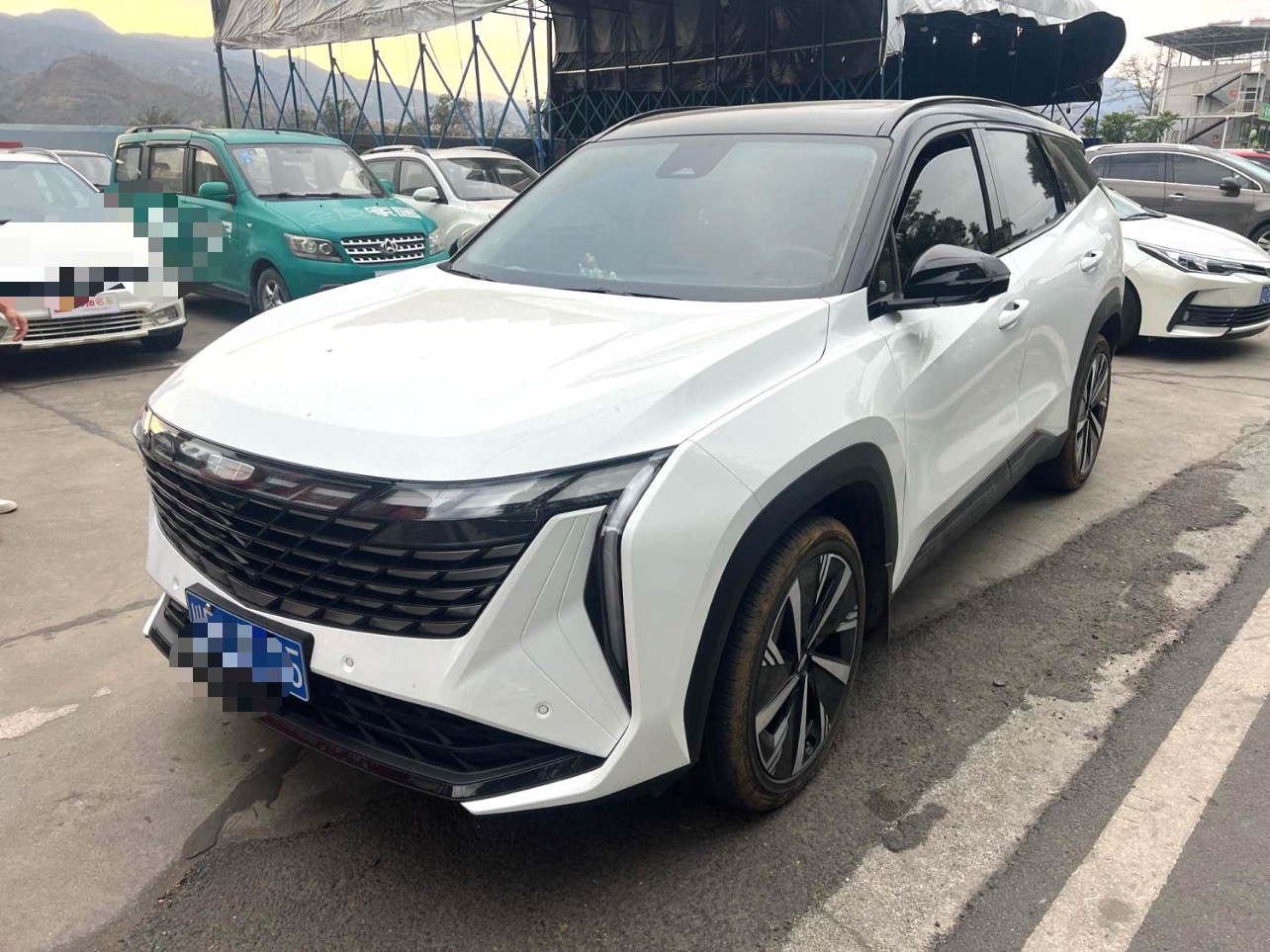 GEELY Boyue L 2024 GEELY Boyue L 2024 car image