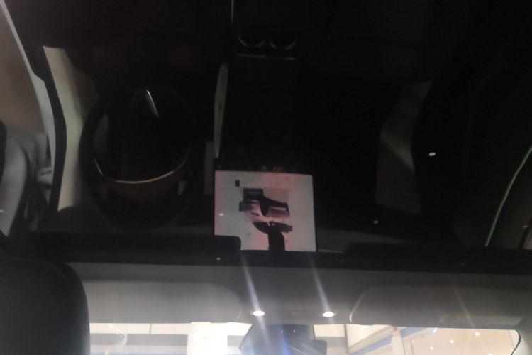 Tesla Model 3 2024 car image #12