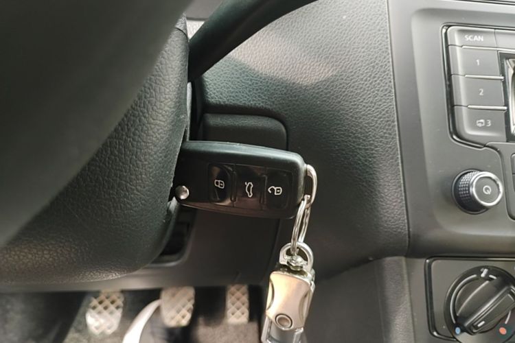 Volkswagen Polo 2019 #14 Volkswagen Polo 2019 car image #14