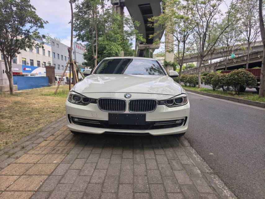 BMW 3 Series 2013 #2 BMW 3 Series 2013 car image #2