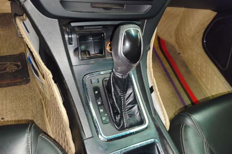 GEELY Emgrand 2017 #14 GEELY Emgrand 2017 car image #14