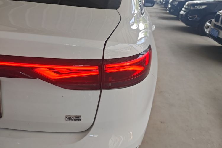 GEELY Emgrand 2025 #8 GEELY Emgrand 2025 car image #8