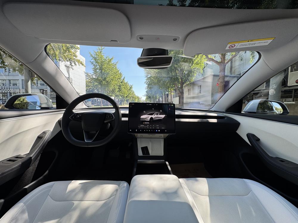 Tesla Model 3 2024 #24 Tesla Model 3 2024 car image #24