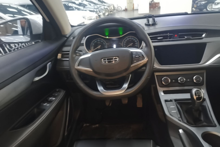 GEELY Emgrand 2021 car image #15