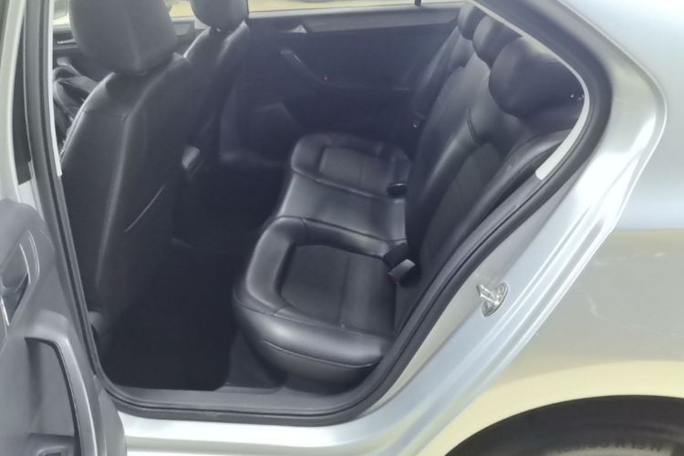 Volkswagen Santana 2016 #17 Volkswagen Santana 2016 car image #17