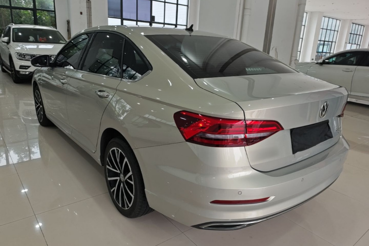 Volkswagen Lavida 2019 #5 Volkswagen Lavida 2019 car image #5