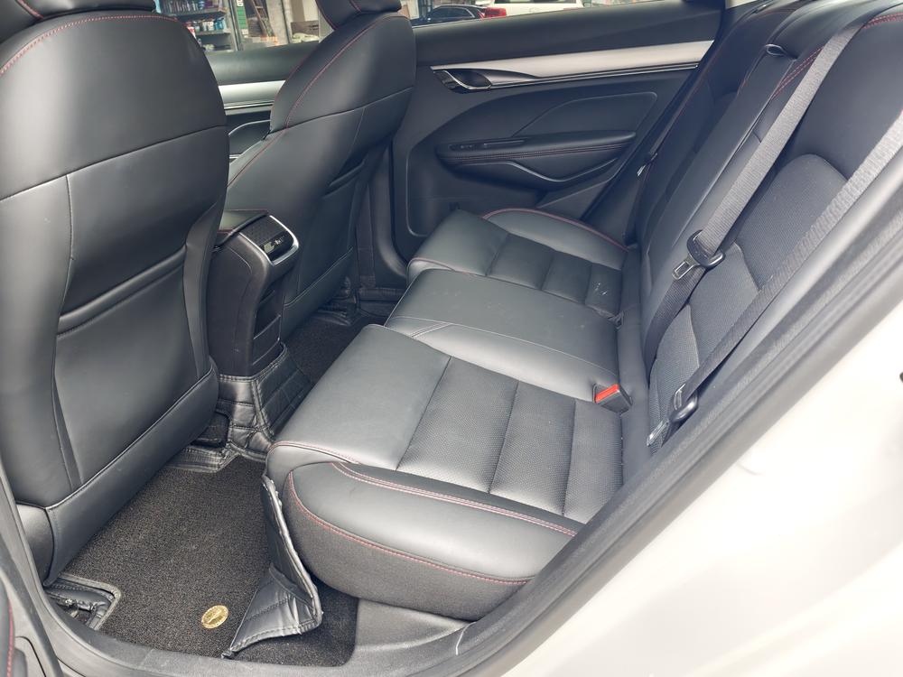 GEELY Binray 2020 imagem de carro #7