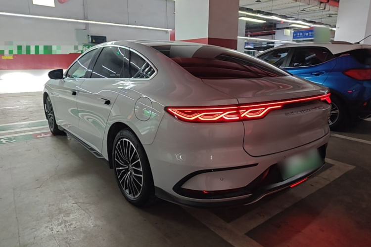 BYD Han 2024 car image #5