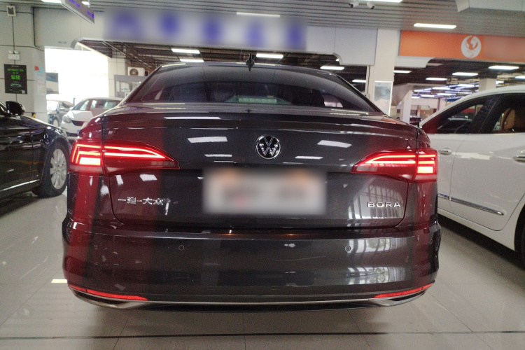 Volkswagen Bora 2022 car image #6