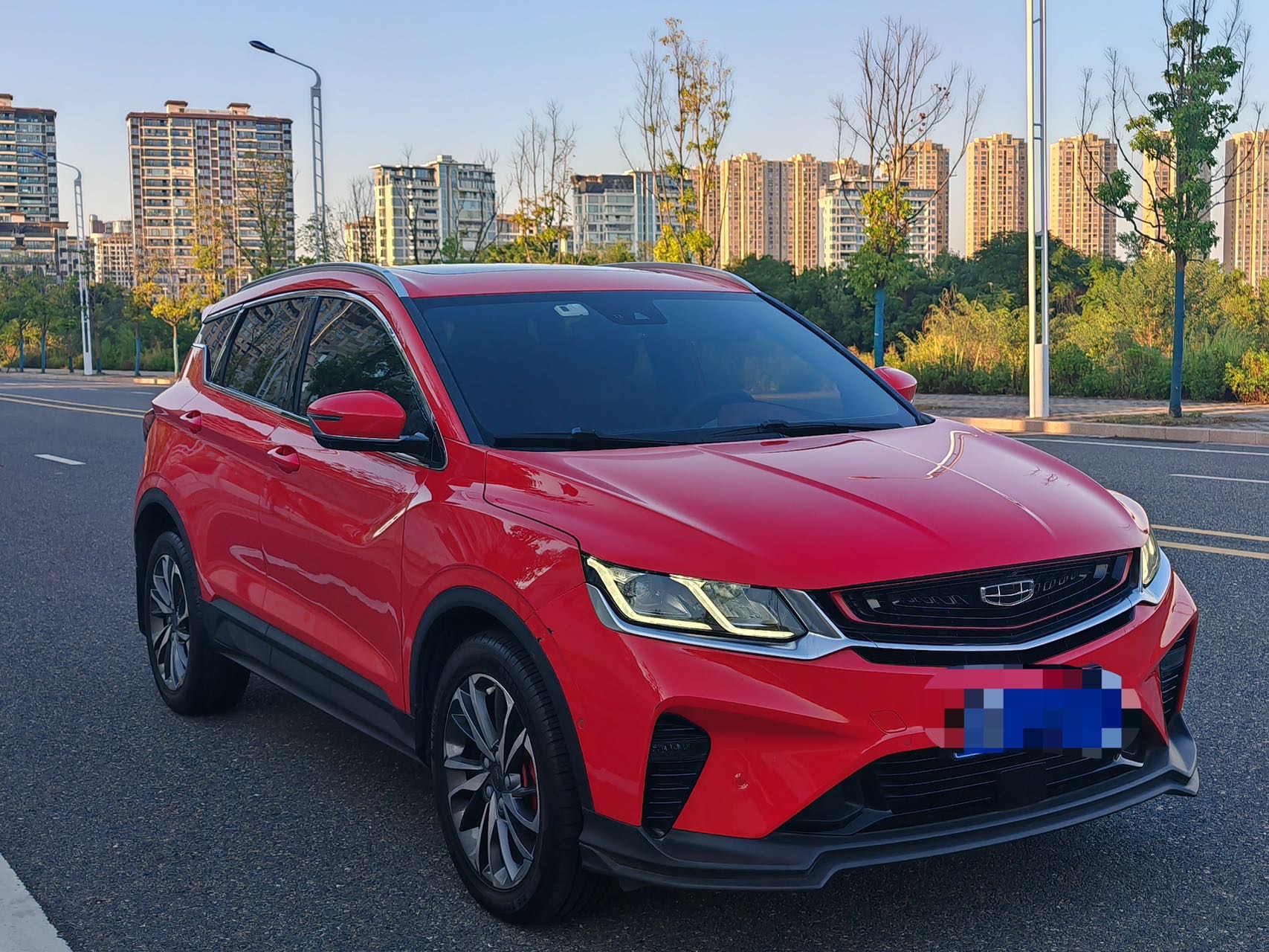 GEELY Coolray 2019 #3 GEELY Coolray 2019 car image #3
