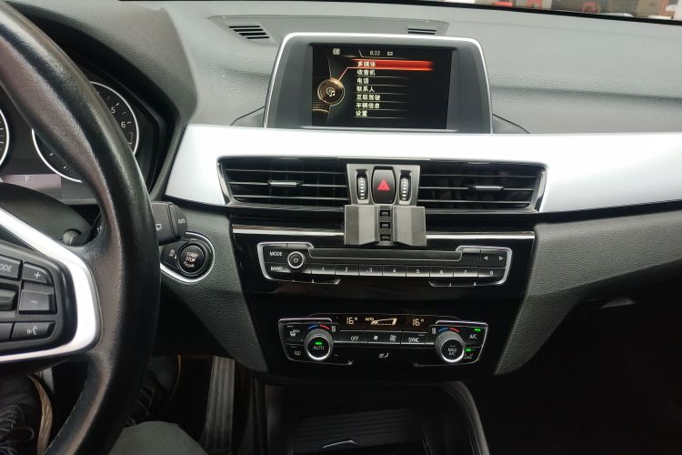BMW X1 2017 car image #13