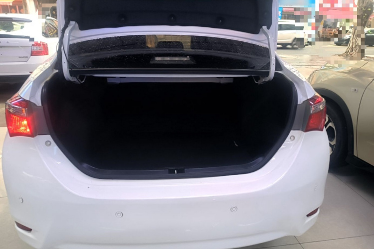 Toyota Corolla 2017 #19 Toyota Corolla 2017 car image #19