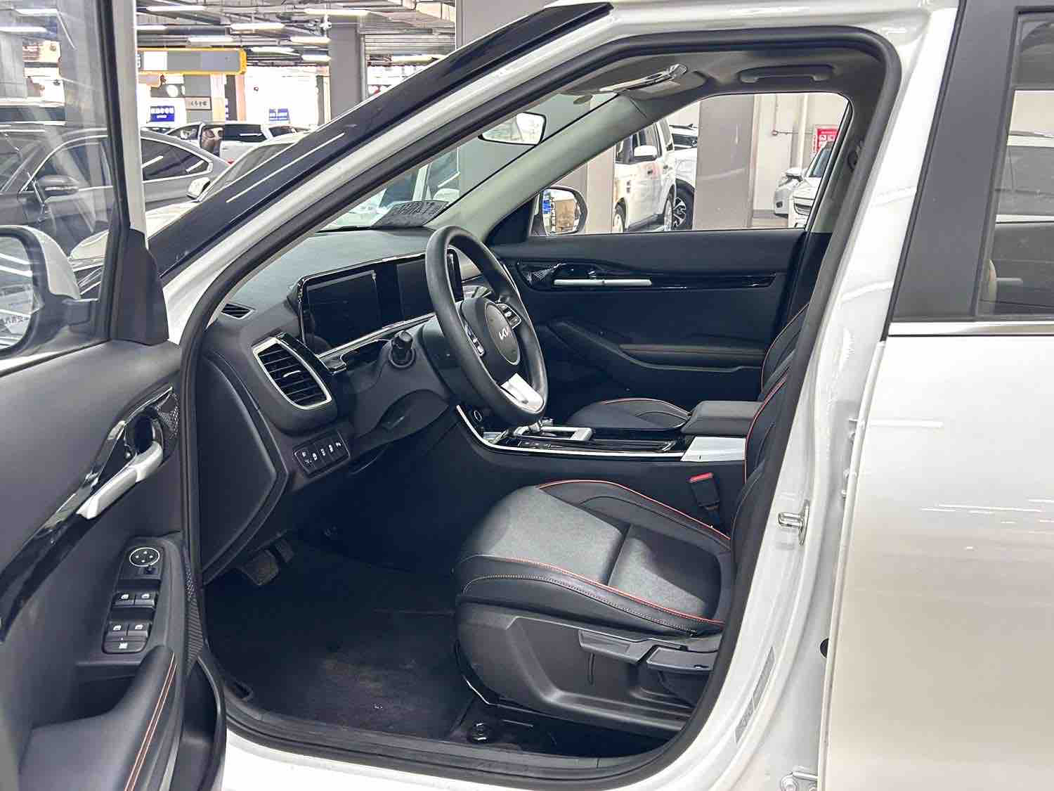 Kia Seltos 2023 #8 Kia Seltos 2023 immagine di auto #8
