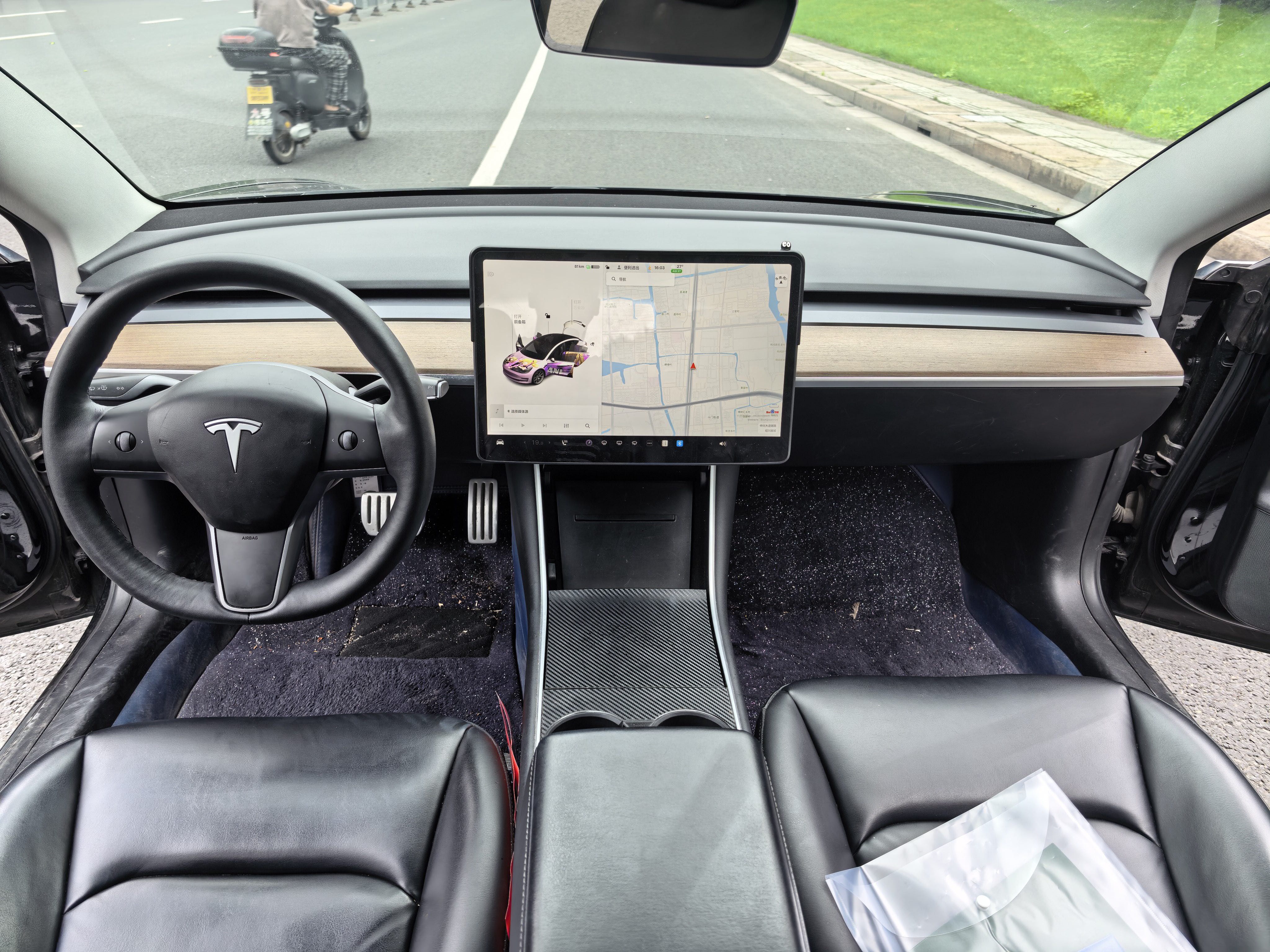 Tesla Model 3 2020 car image #4