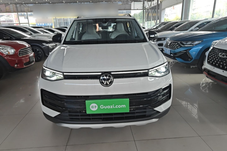 Volkswagen Tharu 2025 imagem de carro #3