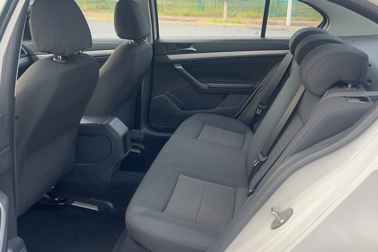 Volkswagen Lavida 2018 #21 Volkswagen Lavida 2018 car image #21