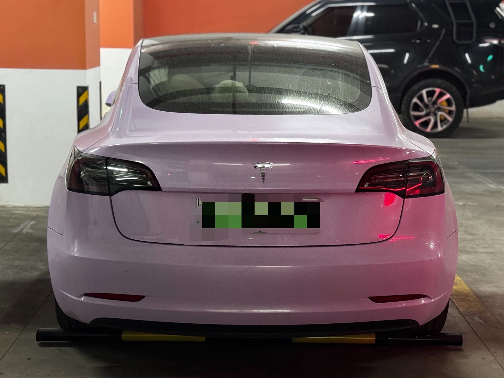 Tesla Model 3 2020 car image #3