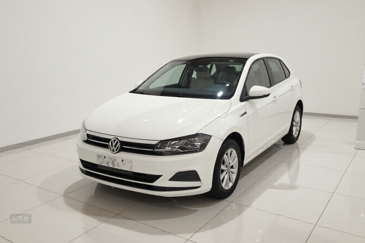 Volkswagen Polo 2022 car image #2