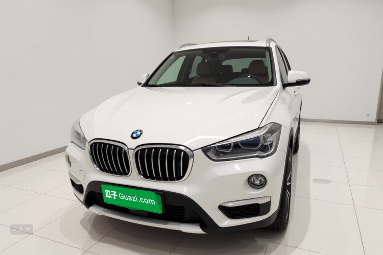 BMW X1 2017 #3 BMW X1 2017 car image #3