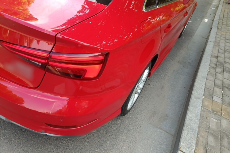 Audi A3 2018 immagine di auto #8