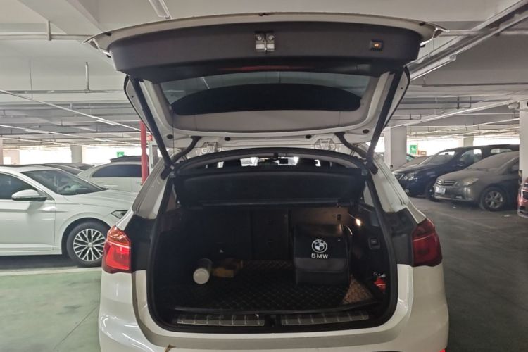 BMW X1 2018 car image #19