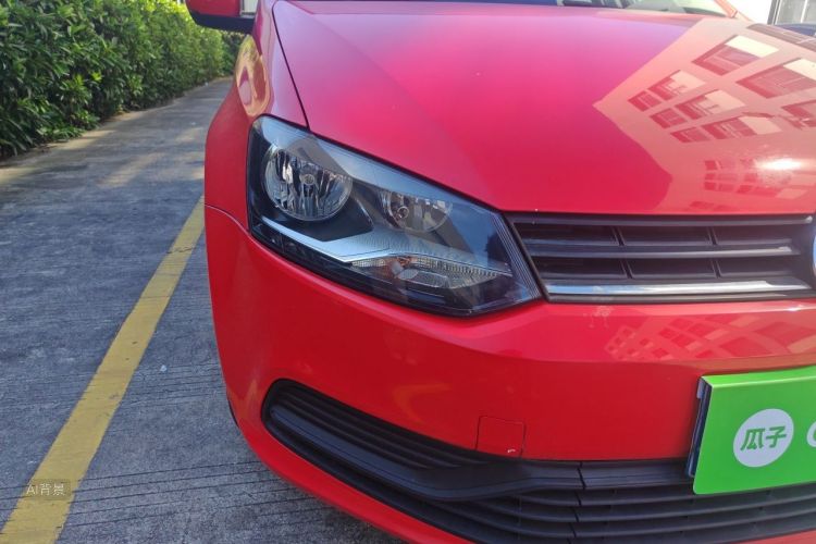 Volkswagen Polo 2018 car image #8