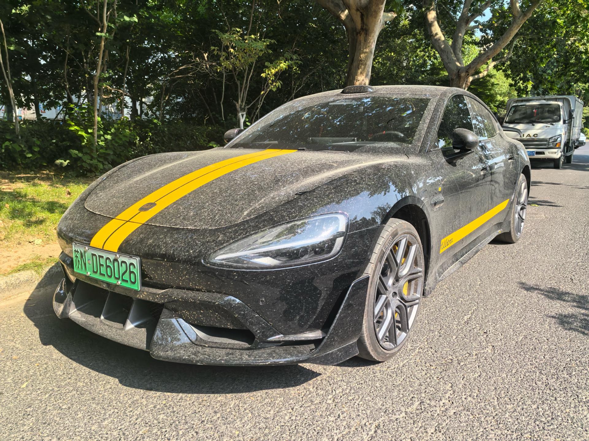 MI SU7 Ultra 2025 MI SU7 Ultra 2025 car image