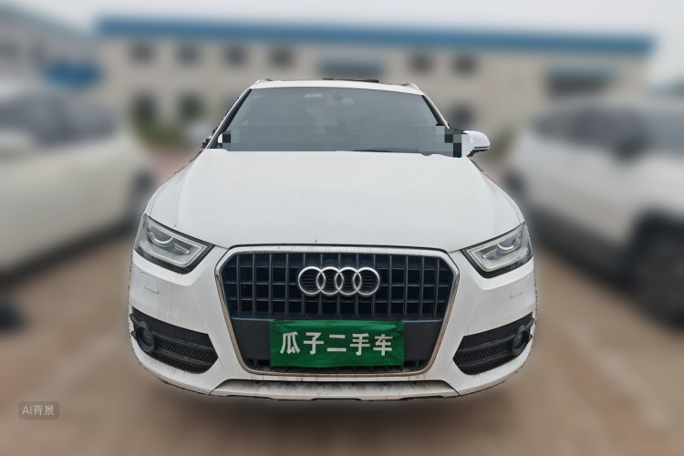 Audi Q3 2016 car image #3