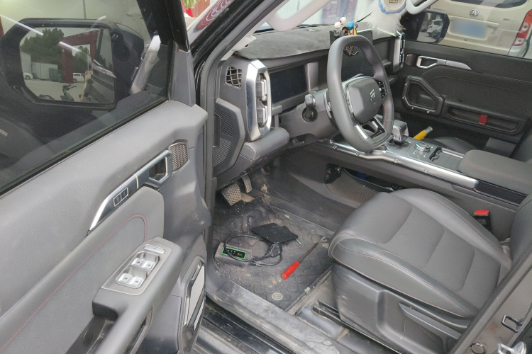 Jetour Traveller 2024 car image #12