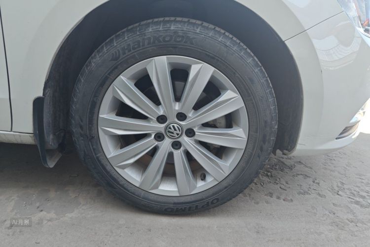Volkswagen Bora 2023 car image #9