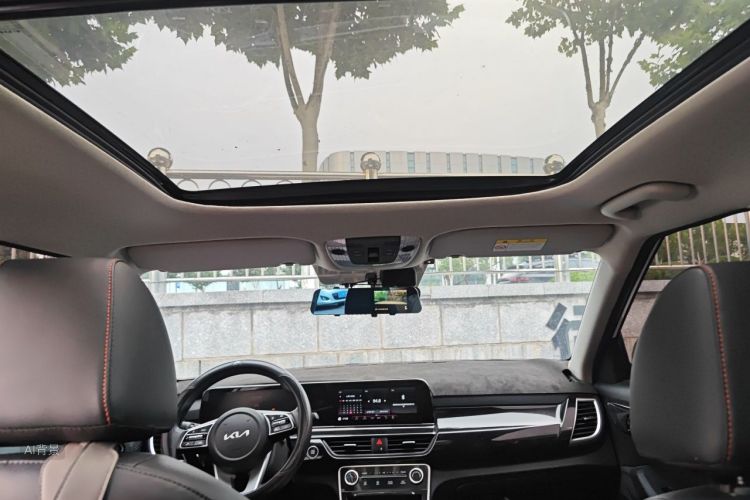 Kia Seltos 2023 #20 Kia Seltos 2023 car image #20