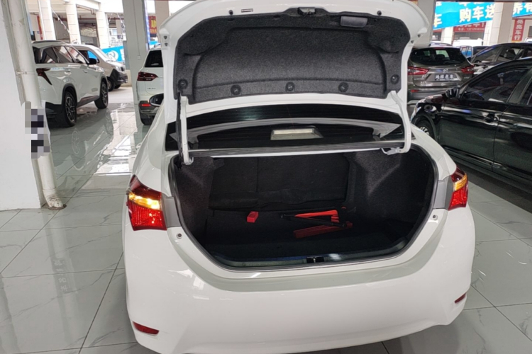 Toyota Corolla 2019 car image #19