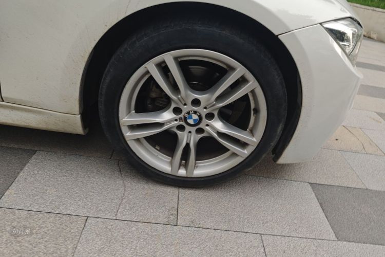 BMW 3 Series 2017 #9 BMW 3 Series 2017 car image #9