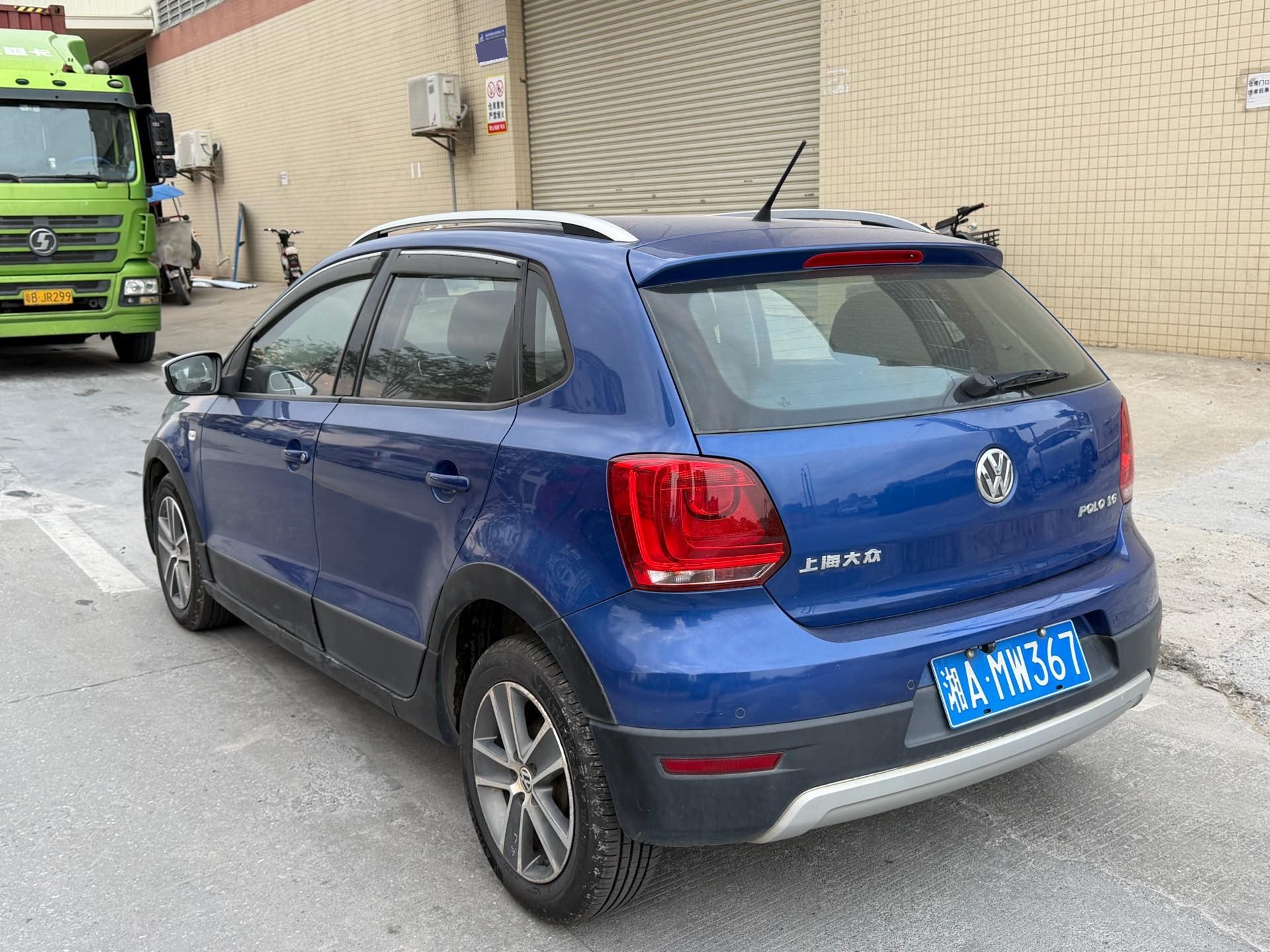 Volkswagen Polo 2013 car image #6