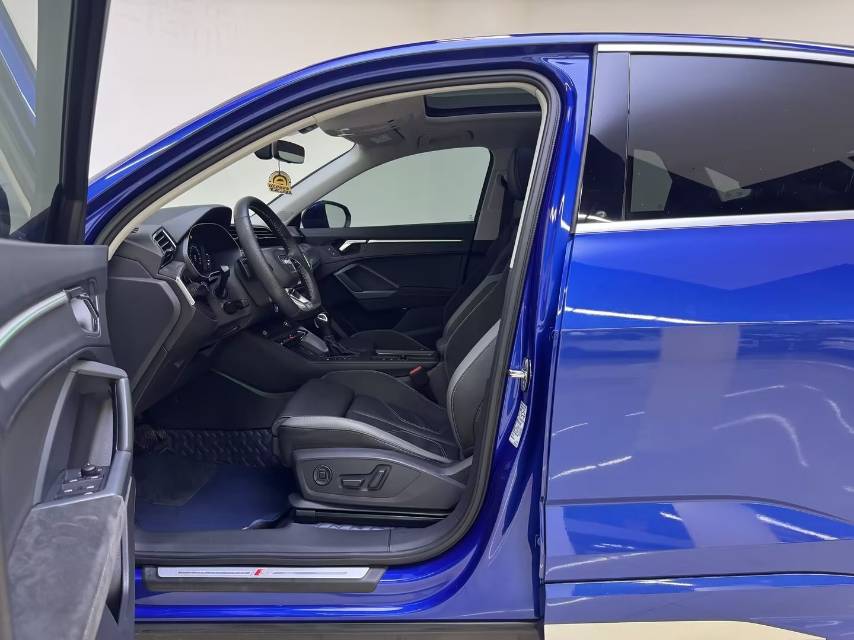 Audi Q3 Sportback 2021 car image #7