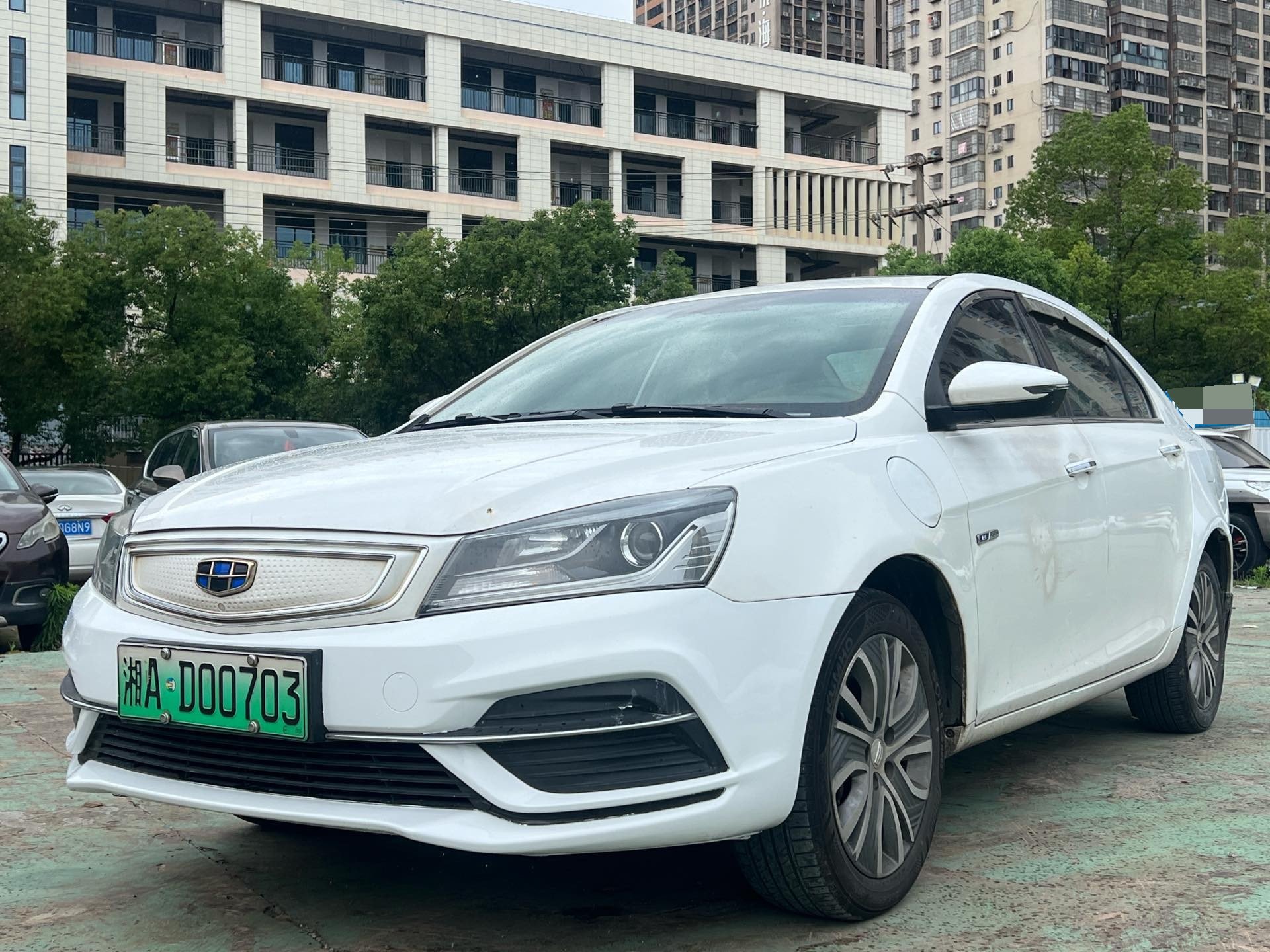 GEELY Emgrand New Energy 2018 car image 