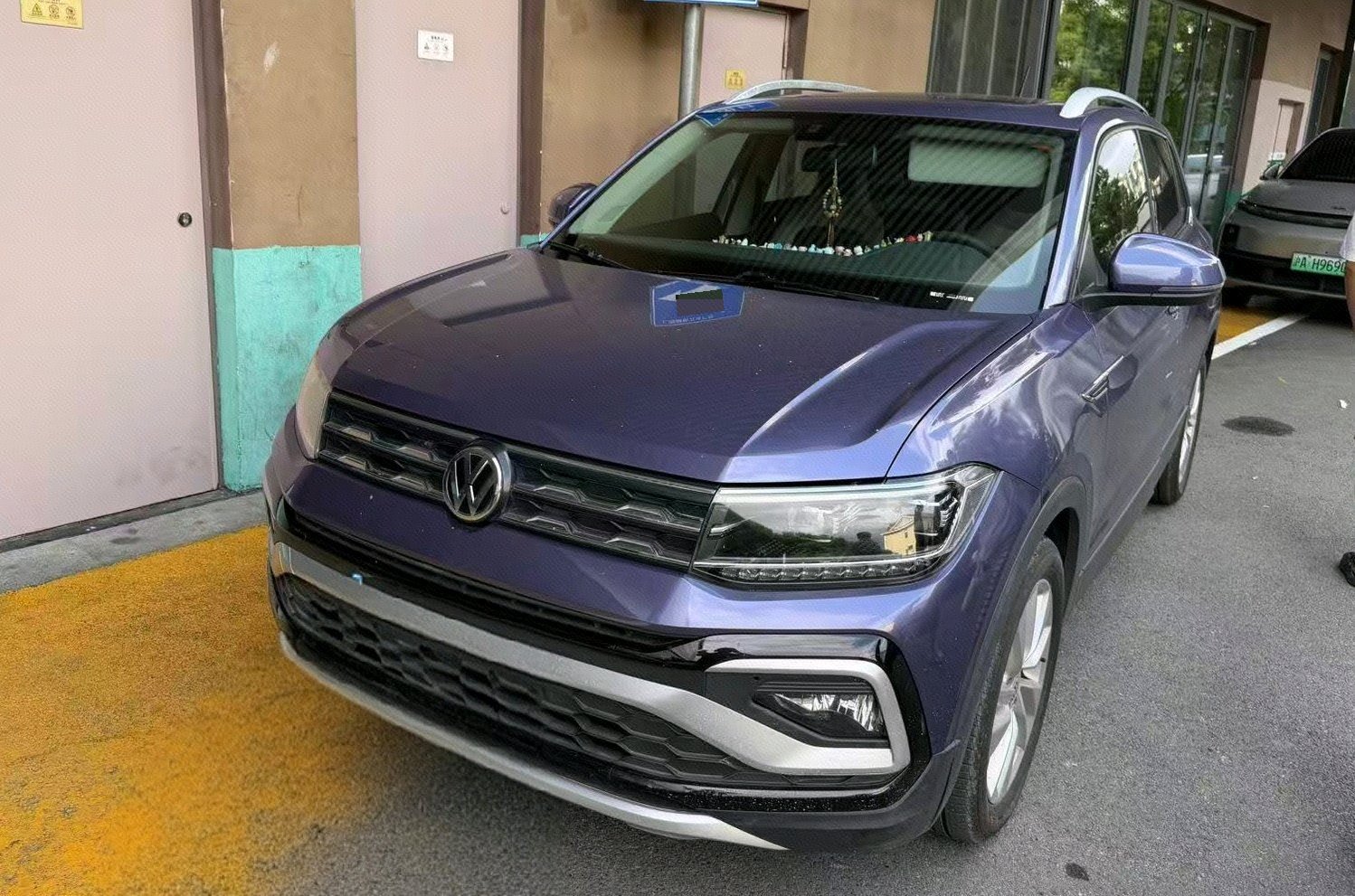 Volkswagen T-Cross 2019 Volkswagen T-Cross 2019 car image