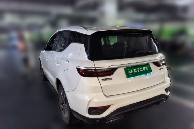GEELY Vision X6 2020 car image #5