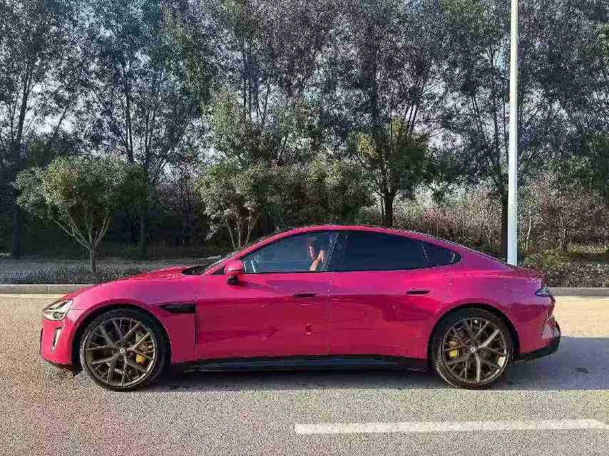 MI SU7 2025 car image #3