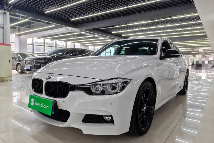BMW 3 Series 2019 #2 BMW 3 Series 2019 immagine di auto #2