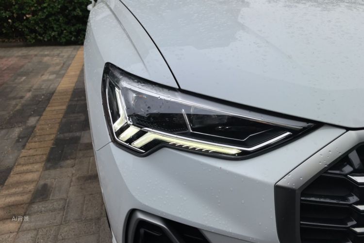 Audi Q3 2022 #8 Audi Q3 2022 car image #8